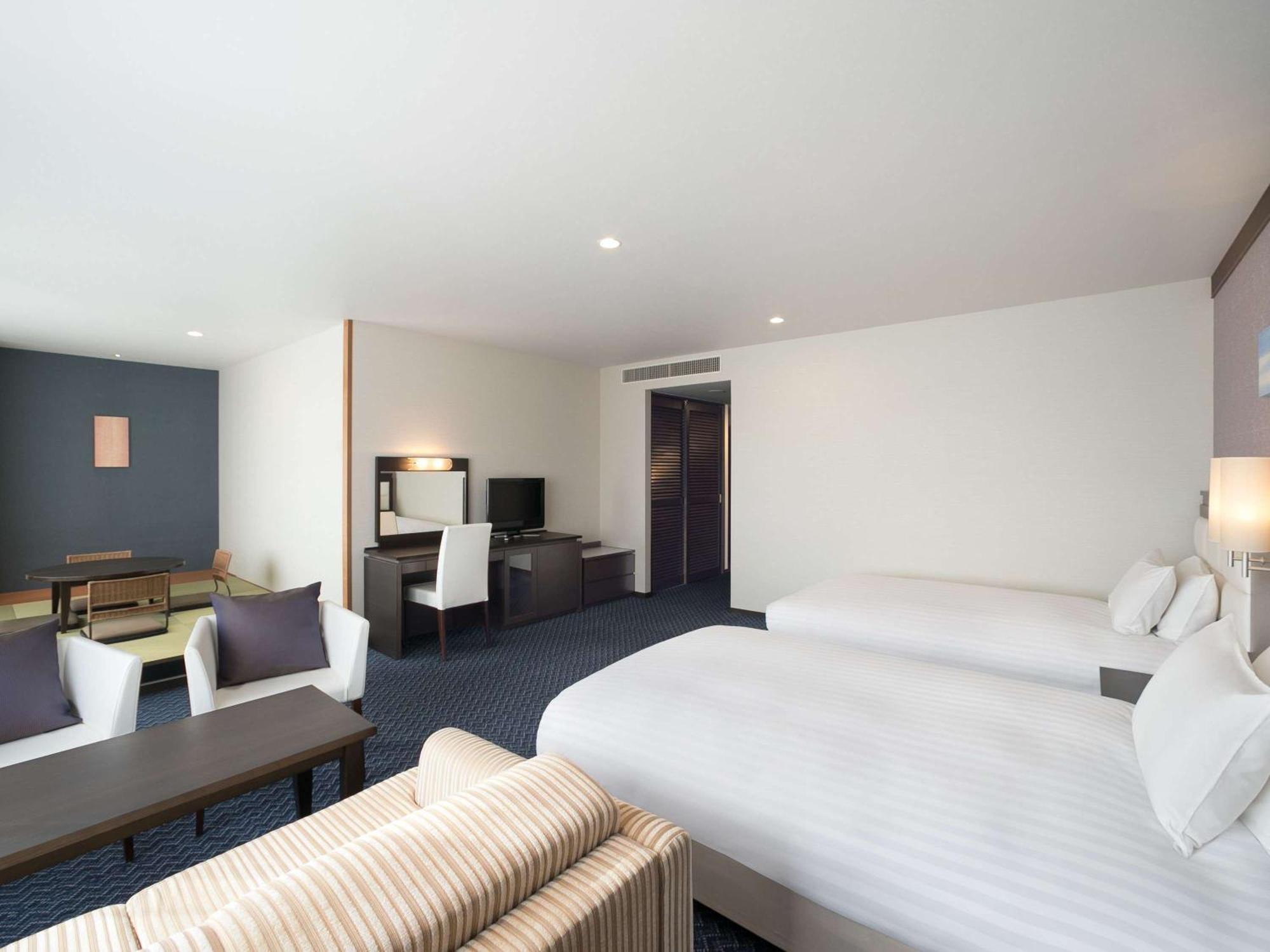 Grand Mercure Lake Biwa Resort & Spa ناغاهاما المظهر الخارجي الصورة