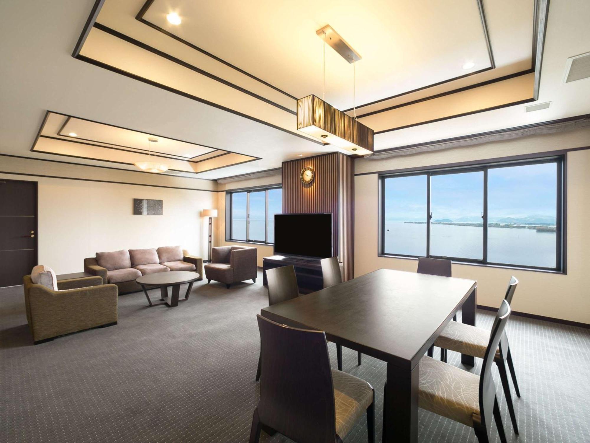 Grand Mercure Lake Biwa Resort & Spa ناغاهاما المظهر الخارجي الصورة