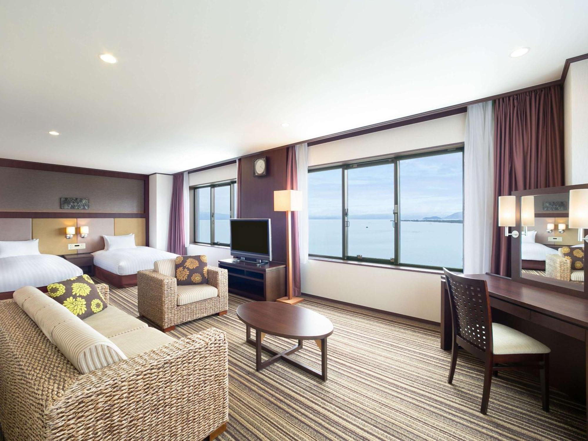 Grand Mercure Lake Biwa Resort & Spa ناغاهاما المظهر الخارجي الصورة